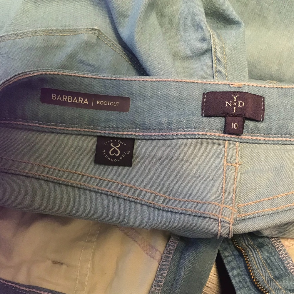 NYDJ ‘ Barbara’ bootcut tummy tuck jeans - Picture 11 of 15